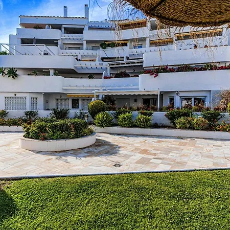 Sunny Coastal In Nueva Andalucia Close To Prestigious Puerto Banus * Marbella